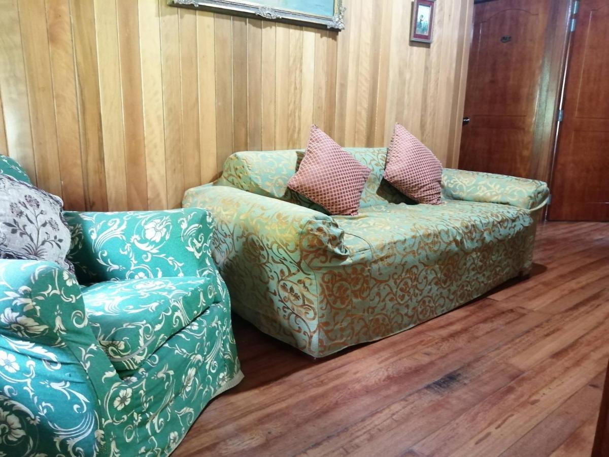 Illariy Tampu Ecoalbergue Oxapampa Luaran gambar